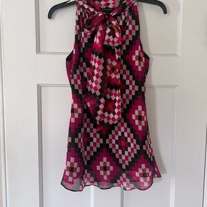 Geometric Patterned Sleeveless Top